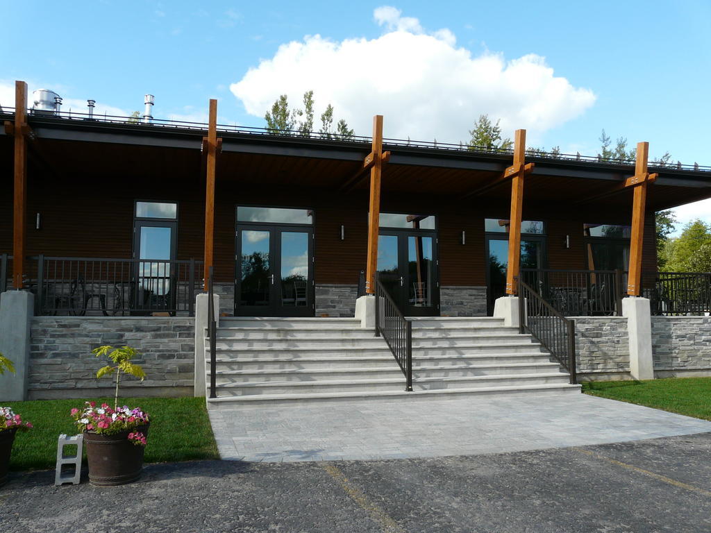 Auberge Des Gallant Rigaud Esterno foto