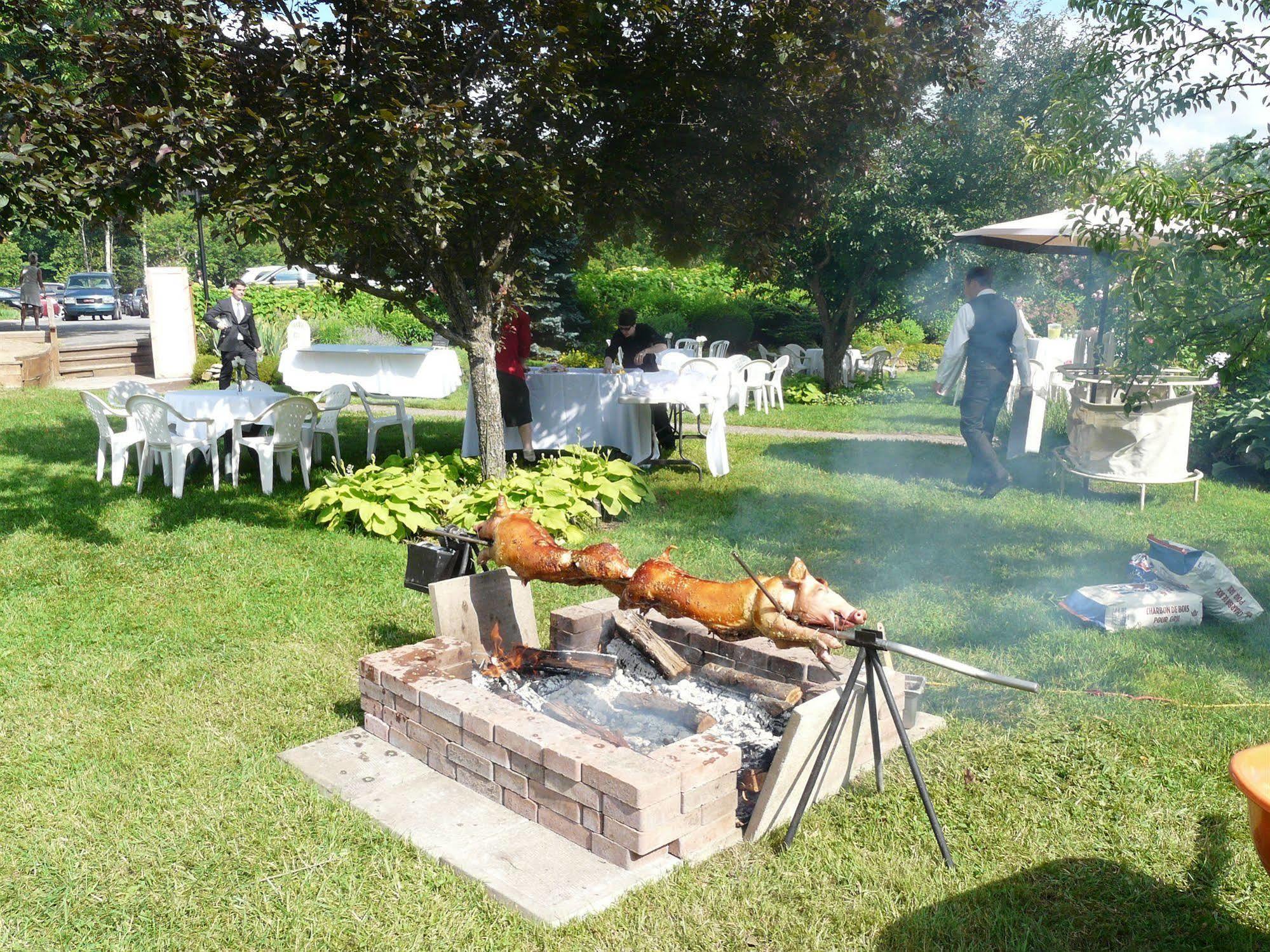 Auberge Des Gallant Rigaud Esterno foto